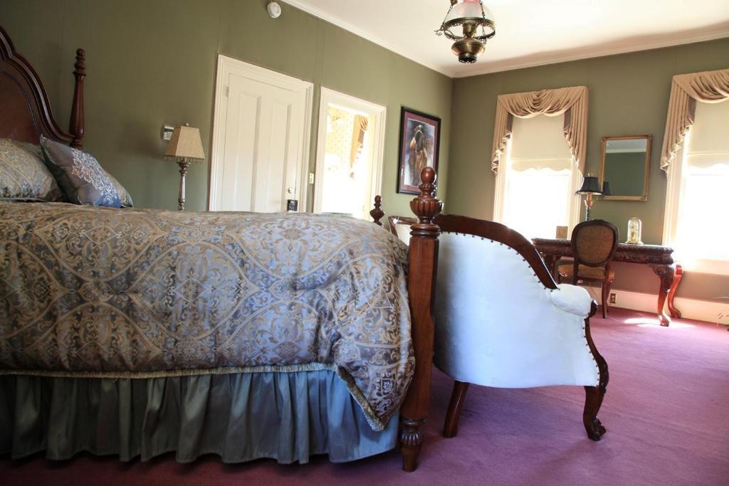 Bybee'S Historic Inn Jacksonville Room photo